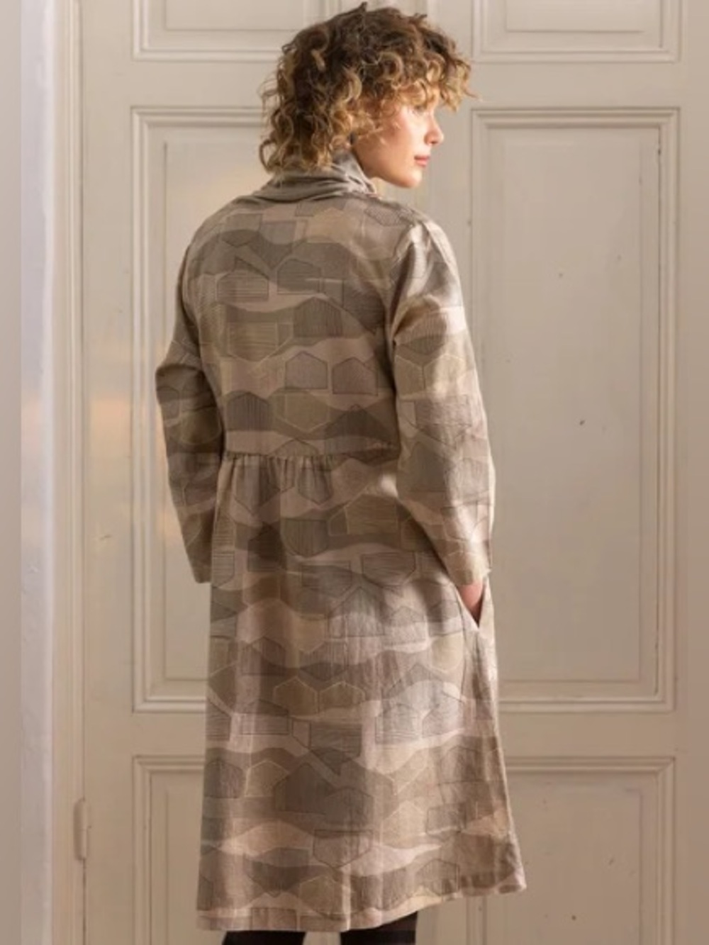 Gudrun Sjoden Alaska Woven Dress in Organic Cotton/Linen - Picture 2 of 16